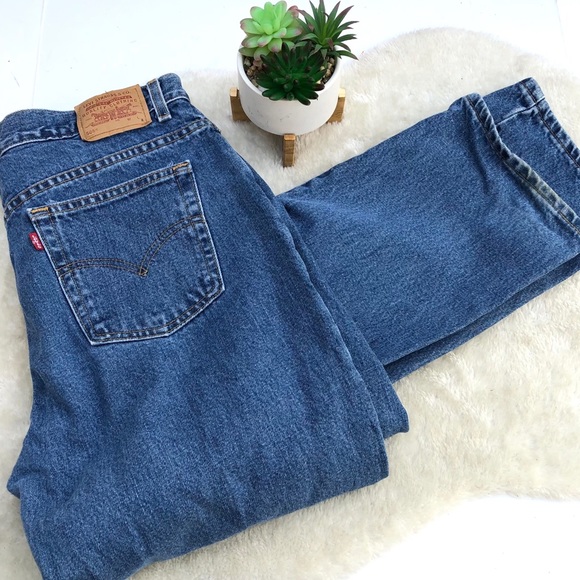*Levi's 505 | Vintage High Rise Straight Leg Jeans - Picture 5 of 9